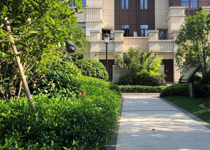 住房城鄉(xiāng)建設(shè)部關(guān)于促進(jìn)城市園林 綠化事業(yè)健康發(fā)展的指導(dǎo)意見(jiàn)　　　　　　